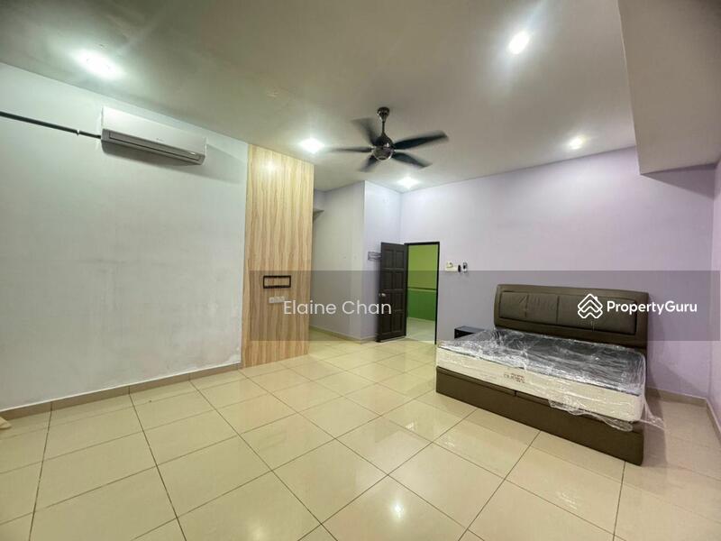 For Rent - Taman Impian Emas @ Double storey Terrace house