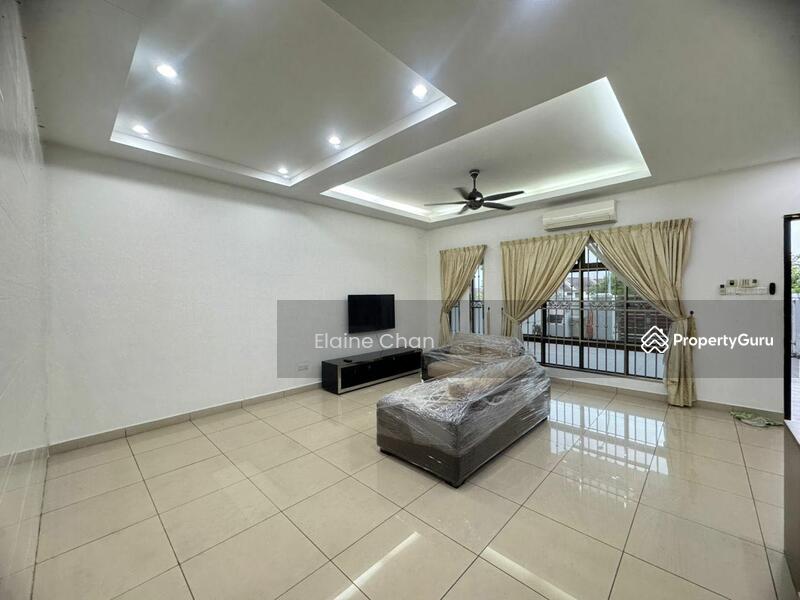 For Rent - Taman Impian Emas @ Double storey Terrace house