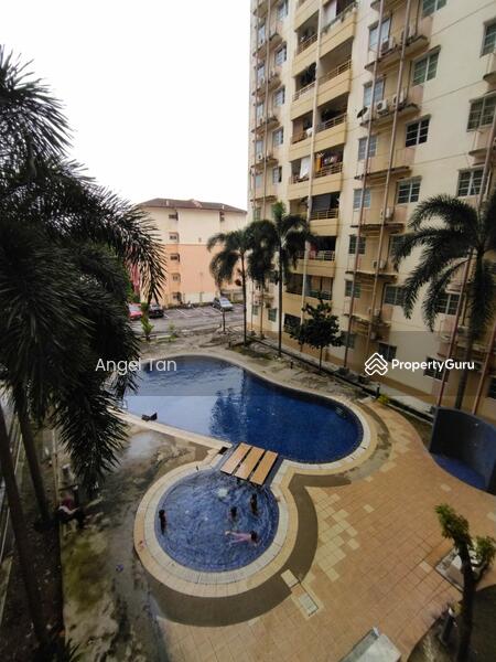 For Rent - Vistaria
