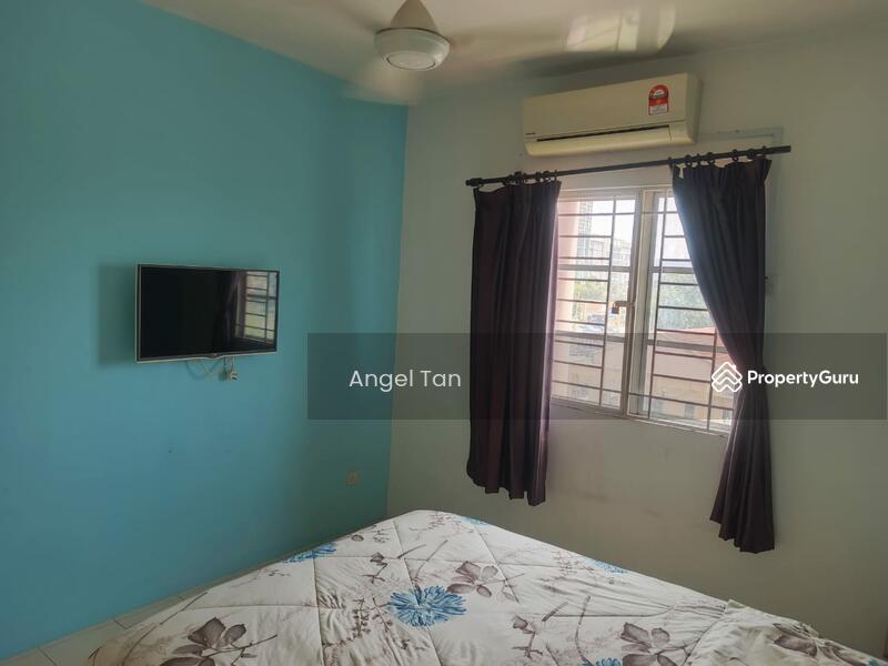 For Rent - Vistaria