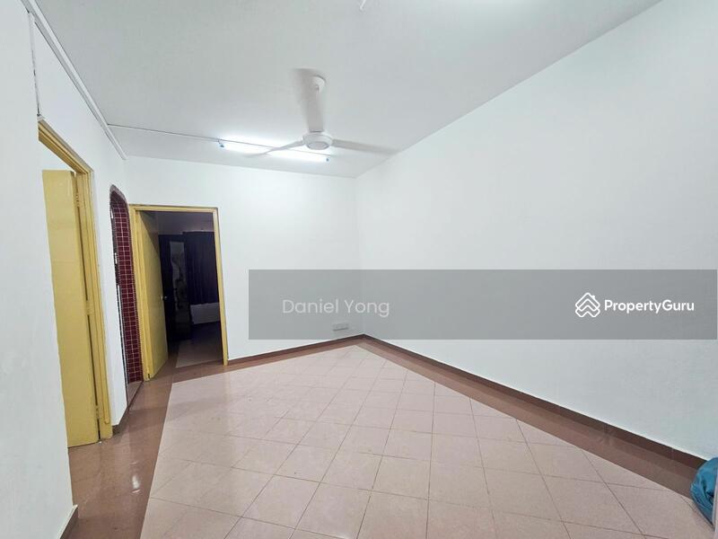 Untuk Dijual - Townhouse at Taman Cempaka