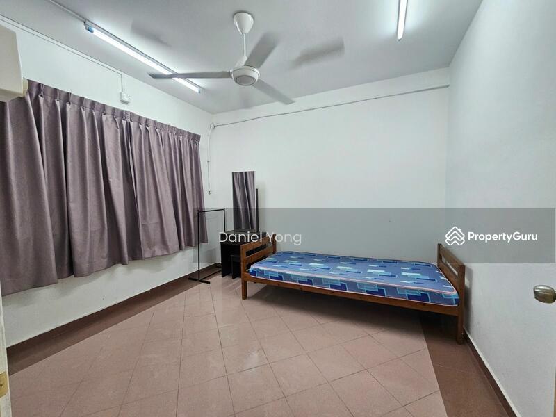 Untuk Dijual - Townhouse at Taman Cempaka