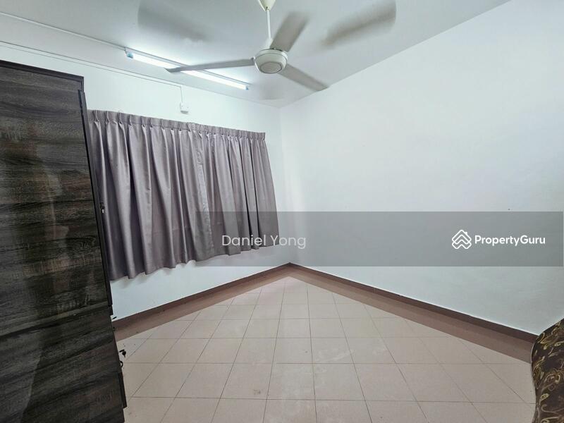 Untuk Dijual - Townhouse at Taman Cempaka