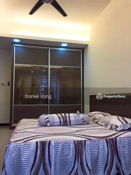 For Sale - Semi-Detached House at Taman Pulai Bayu