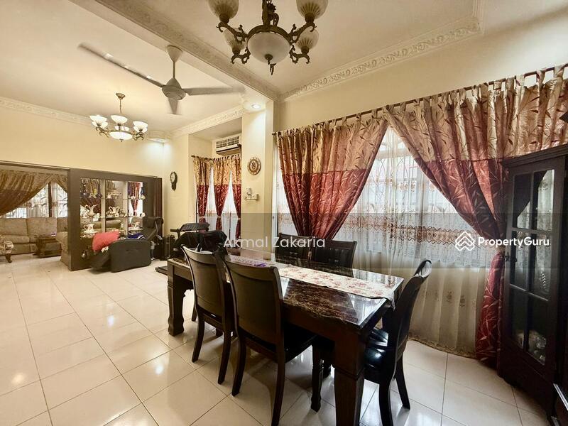 For Sale - End Lot Double Storey Terrace Damansara Emas Jalan Sepah Puteri