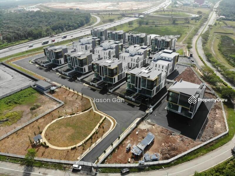 Untuk Dijual - SEPANG, FREEHOLD, CIPTA 3A, BANDAR SERENIA CITY