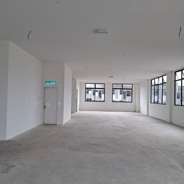 Kedai untuk Dijual di Taman Bukit Kaze (Ulu Tiram) - Tay Ai Ting - Interior - PropertyGuru.com.my