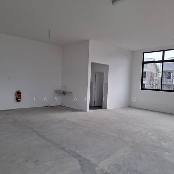 Kedai untuk Dijual di Taman Bukit Kaze (Ulu Tiram) - Tay Ai Ting - Interior - PropertyGuru.com.my