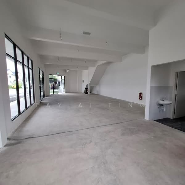 Kedai untuk Dijual di Taman Bukit Kaze (Ulu Tiram) - Tay Ai Ting - Interior - PropertyGuru.com.my