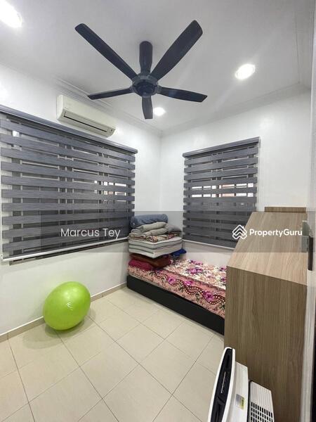 For Sale - Taman Megah