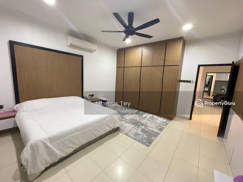 For Sale - Taman Megah
