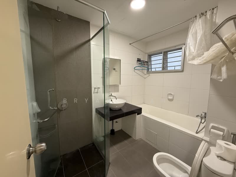 Condominium for Sale at Subang Parkhomes - Bryan Chan - Bathroom - PropertyGuru.com.my
