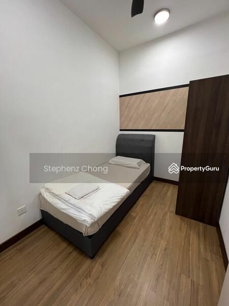 For Rent - Pinnacle