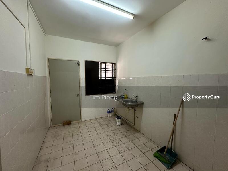 Untuk Dijual - Taman Batu Berendam Putra