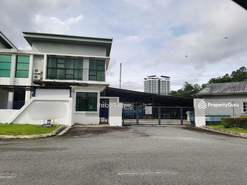 Untuk Disewa - Setia Business Park 2 – 2 Storey Semi-Detached Factory (Corner Lot) for Rent