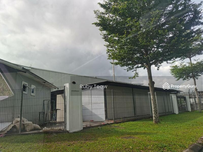 Untuk Disewa - Setia Business Park 2 – 2 Storey Semi-Detached Factory (Corner Lot) for Rent