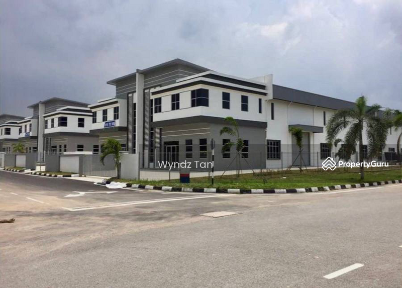 Untuk Disewa - Cluster factory at Desa Cemerlang