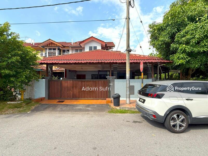 For Sale - 2-storey Terrace House at Seksyen 3