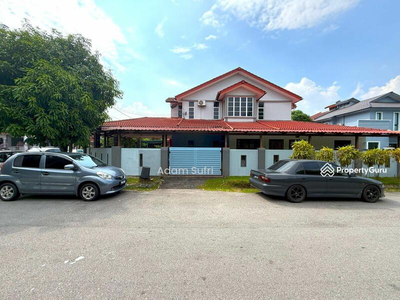 For Sale - 2-storey Terrace House at Seksyen 3