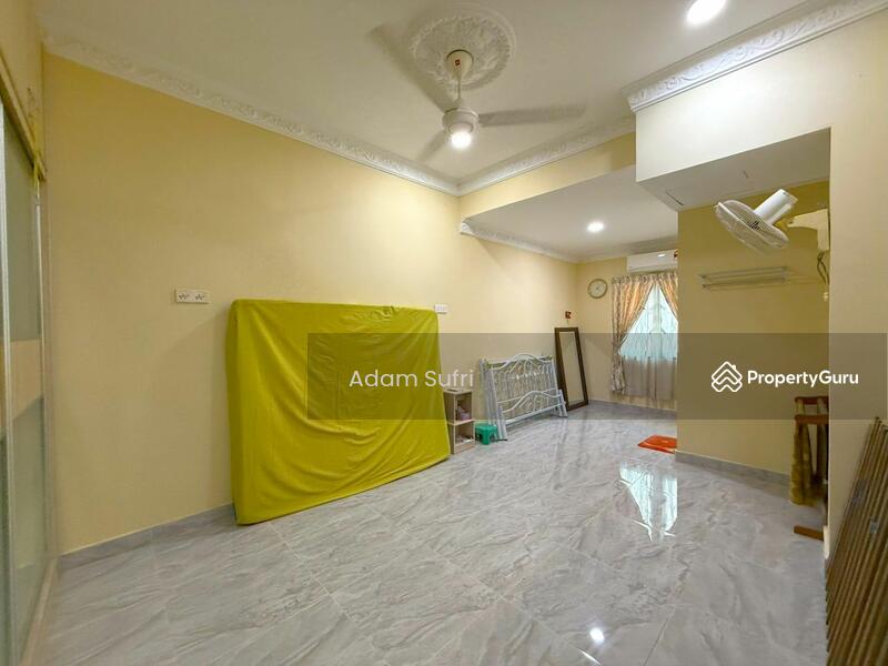 For Sale - 2-storey Terrace House at Seksyen 3