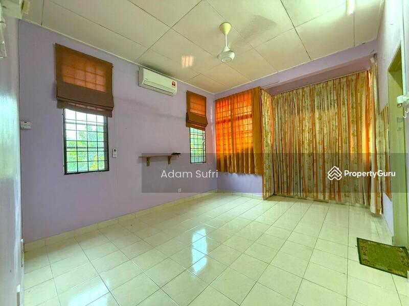 For Sale - 2-storey Terrace House at Seksyen 3