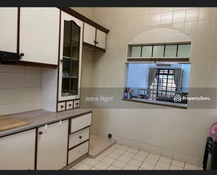 For Sale - Frinza Court