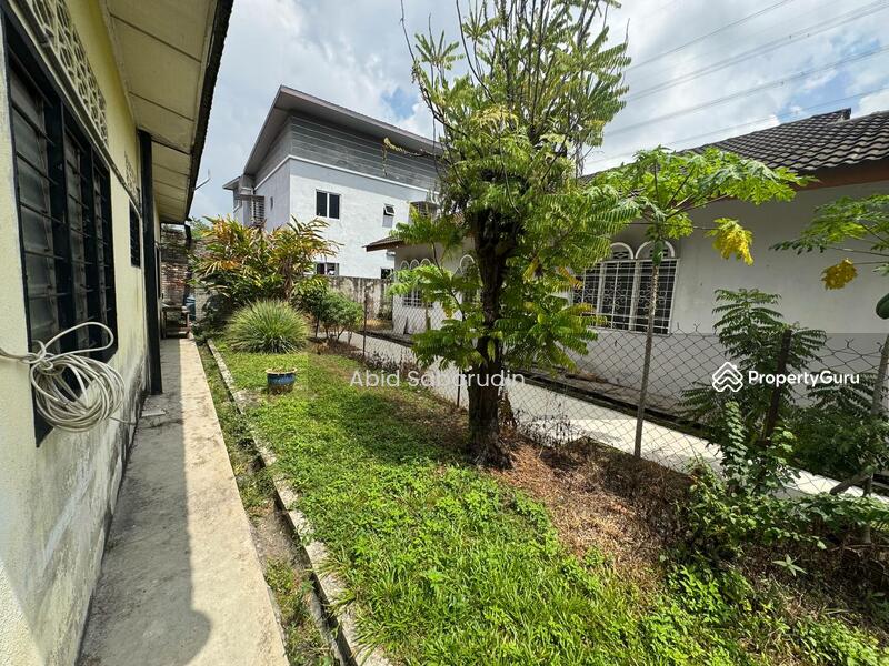 Untuk Dijual - Big Land Area Single Storey Bungalow @ Batu Muda, Gombak