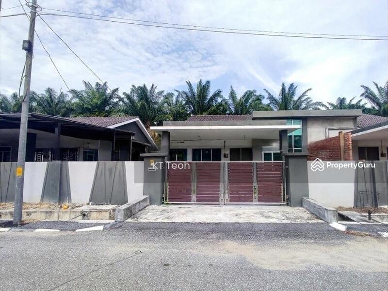 Untuk Dijual - Below Market Value; 1 Sty Semi-D @ Kampung China, Sitiawan