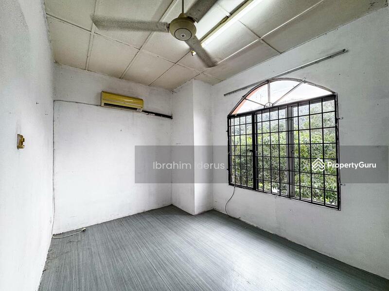 Untuk Dijual - Jalan Meranti 3B @ Pekan Batang Kali