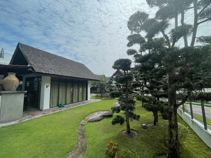 Bungalow for Sale in Bukit Jelutong (Shah Alam) - Feisal . - PropertyGuru.com.my