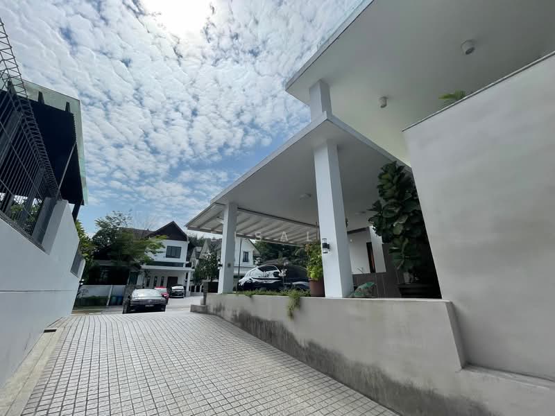 Bungalow for Sale in Bukit Jelutong (Shah Alam) - Feisal . - PropertyGuru.com.my
