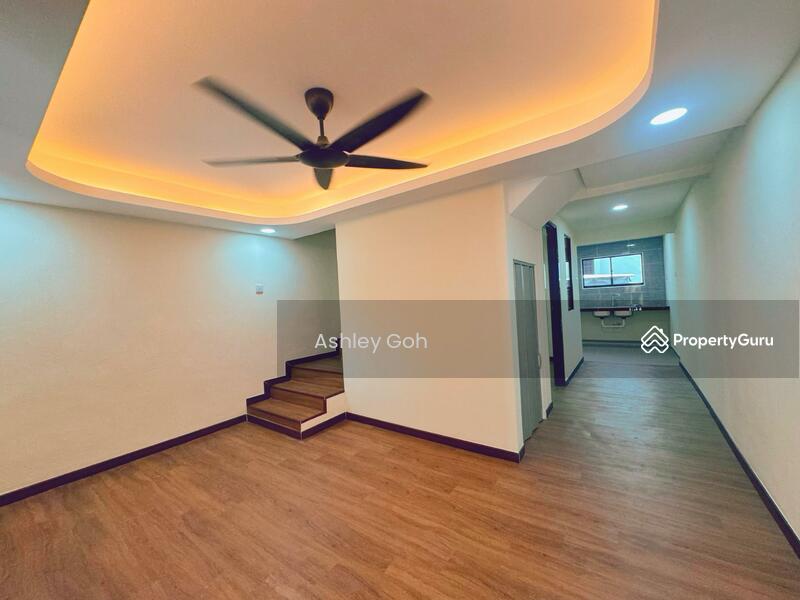 Untuk Dijual - 2 Stry Low Cost Taman Utama Pekan Nenas