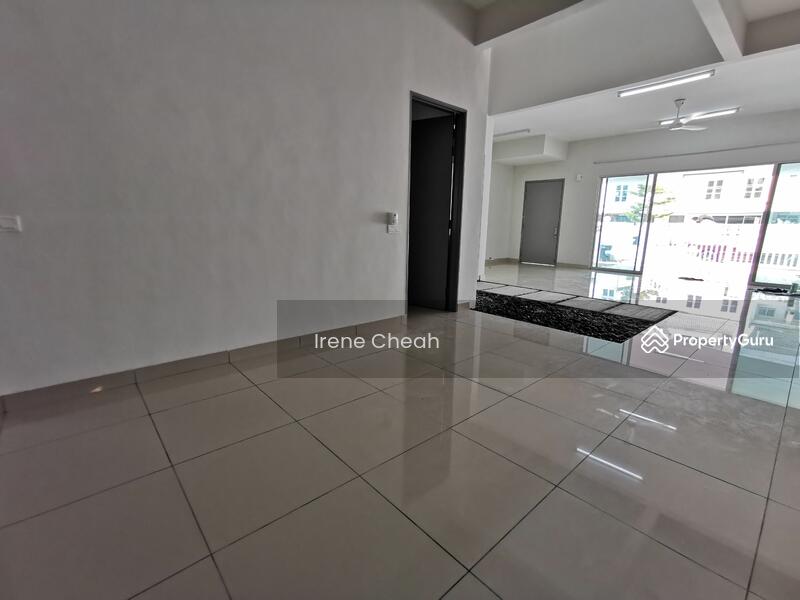 For Rent - 2-storey Terrace House at Bandar Rimbayu