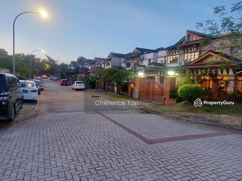 For Sale - Novella 10