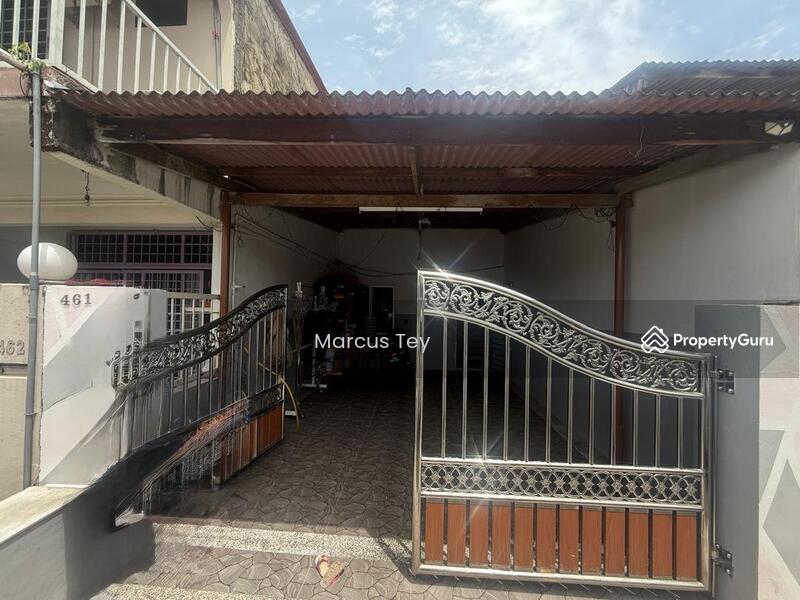Untuk Dijual - Taman Tangkak Jaya