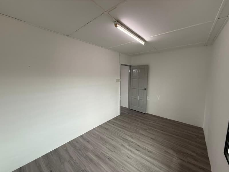 Taman Tangkak Jaya untuk Untuk Dijual - RM 193,000, Feb 2026 - PropertyGuru.com.my