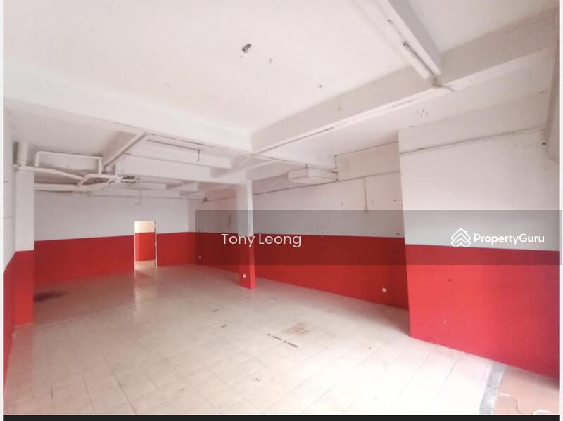Untuk Disewa - BATU CAVES SHOP FOR RENT , GROUND FLOOR