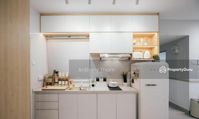 For Sale - The Asteriaz