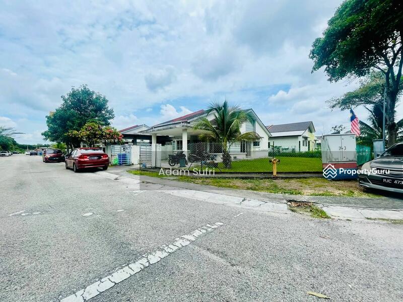 Untuk Dijual - Semi-Detached House at Seksyen 29