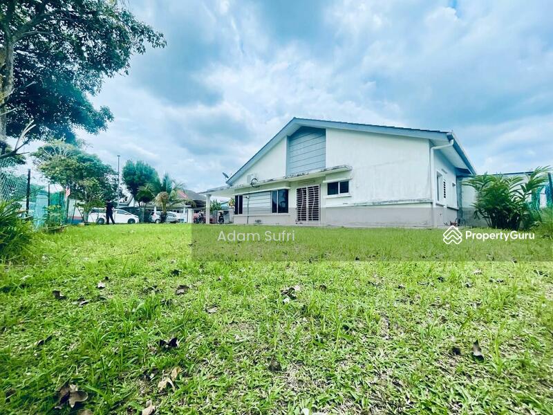 Untuk Dijual - Semi-Detached House at Seksyen 29