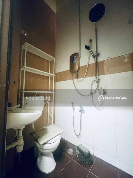 Untuk Dijual - Semi-Detached House at Seksyen 29