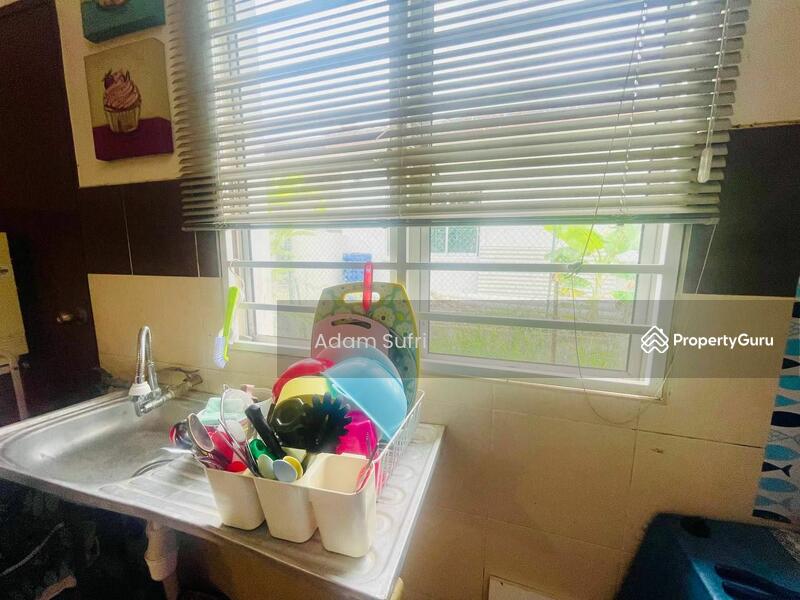 Untuk Dijual - Semi-Detached House at Seksyen 29