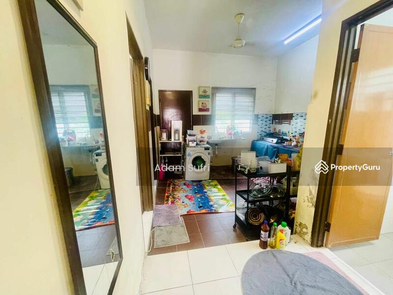 Untuk Dijual - Semi-Detached House at Seksyen 29