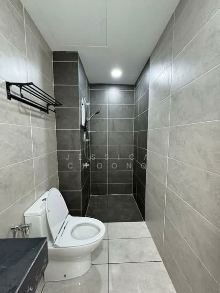 Service Residence for Rent at M Oscar - Jessica Choong - Bathroom - PropertyGuru.com.my