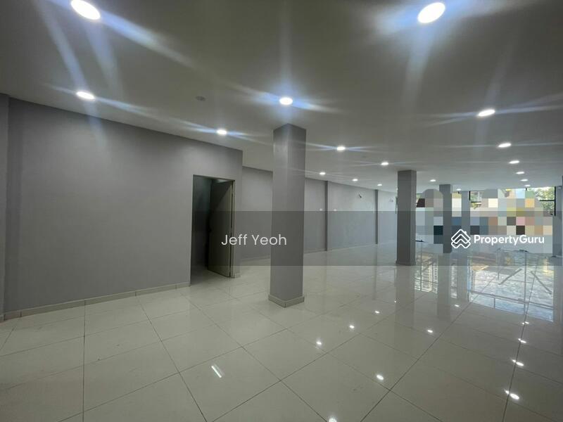 For Rent - Double Storey Shoplot ( Near Aman Central )