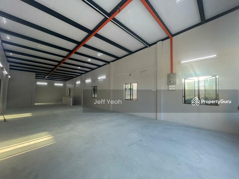 For Rent - Double Storey Shoplot ( Near Aman Central )