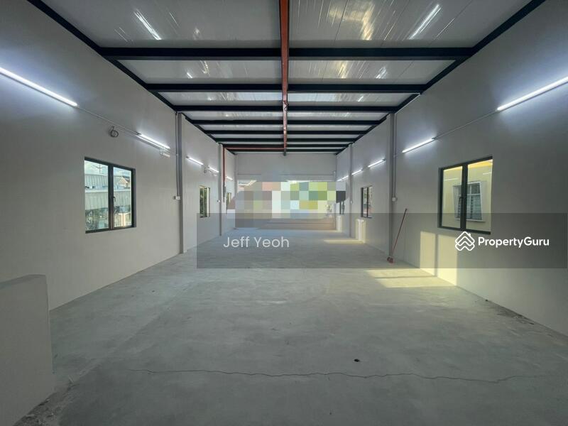 For Rent - Double Storey Shoplot ( Near Aman Central )