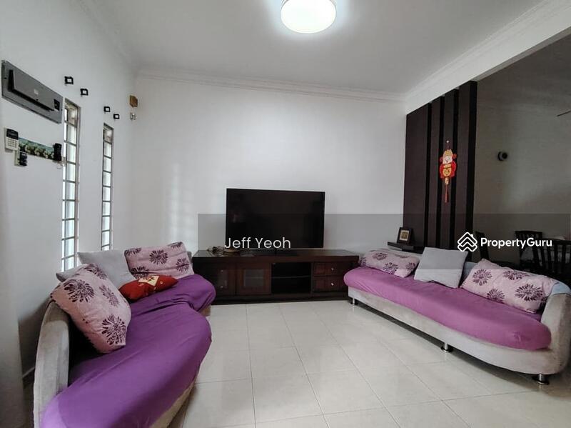 Untuk Disewa - Taman Desa Seraya Double Storey for Rent