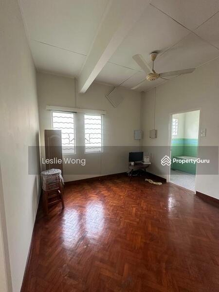 For Rent - Jalan Puteri