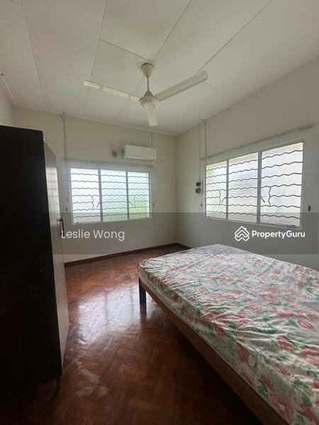 For Rent - Jalan Puteri